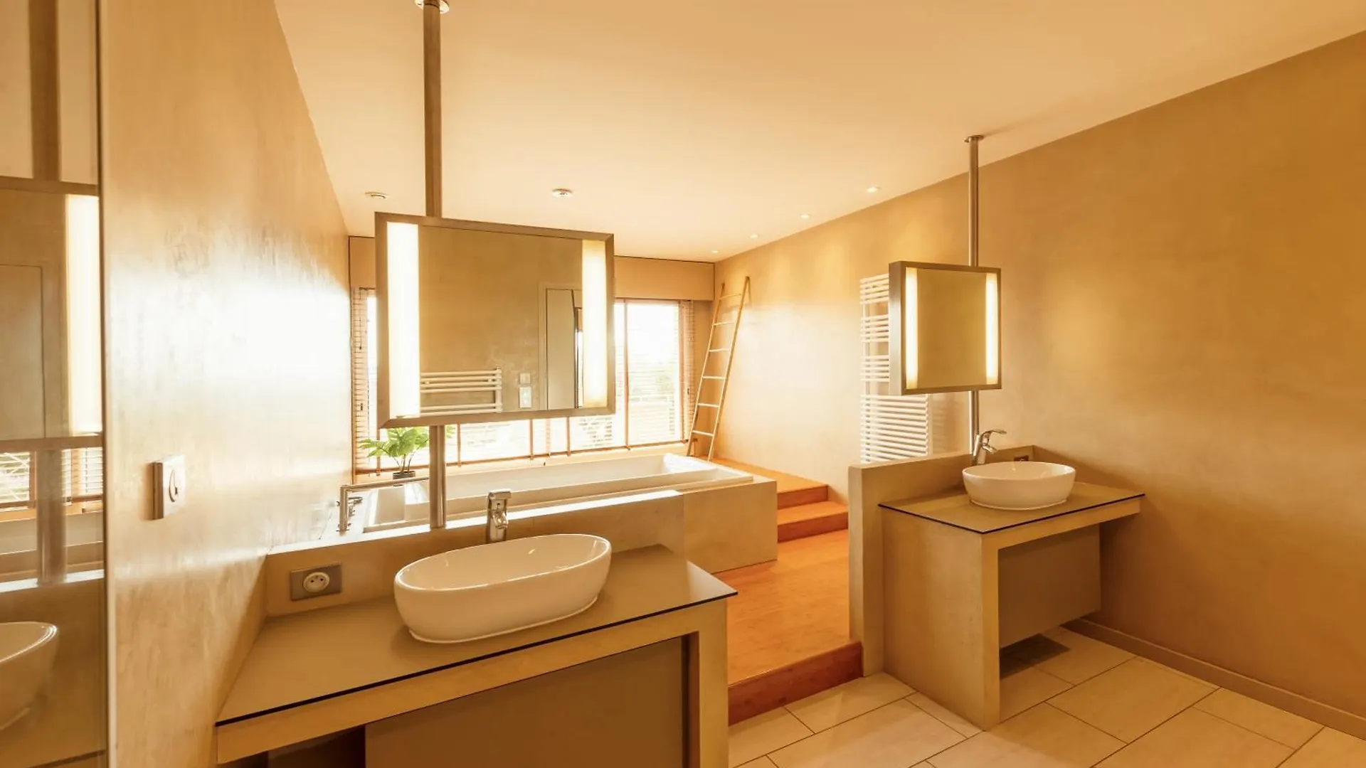 La Villa Bleue, Luxe, Piscine Et Spa Capendac