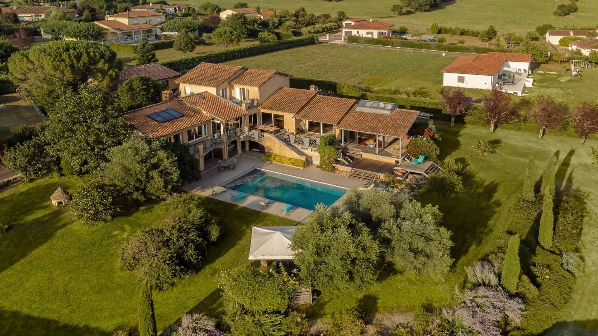 La Villa Bleue, Luxe, Piscine Et Spa Capendac