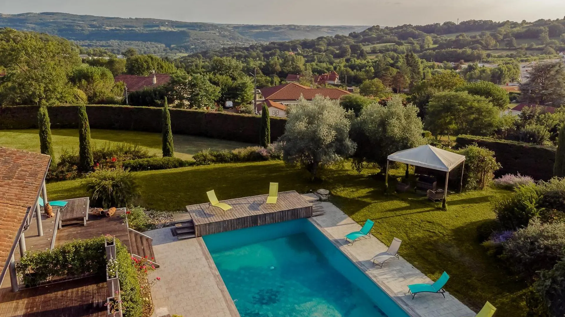 La Villa Bleue, Luxe, Piscine Et Spa Capendac France
